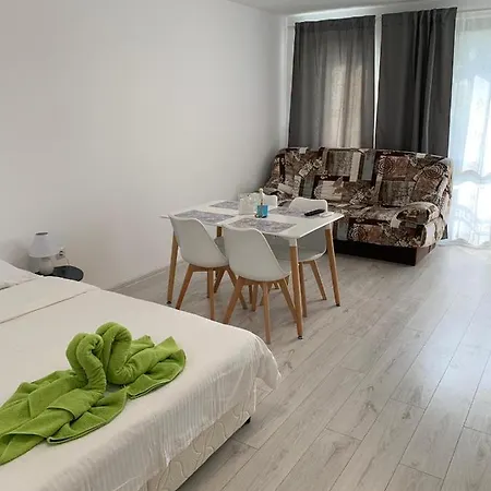 Summer Kabakum Nisipurile de Aur